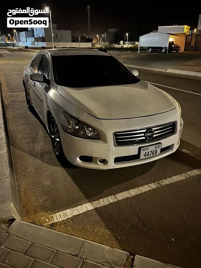 Nissan Maxima