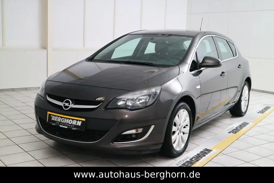 Opel Astra J