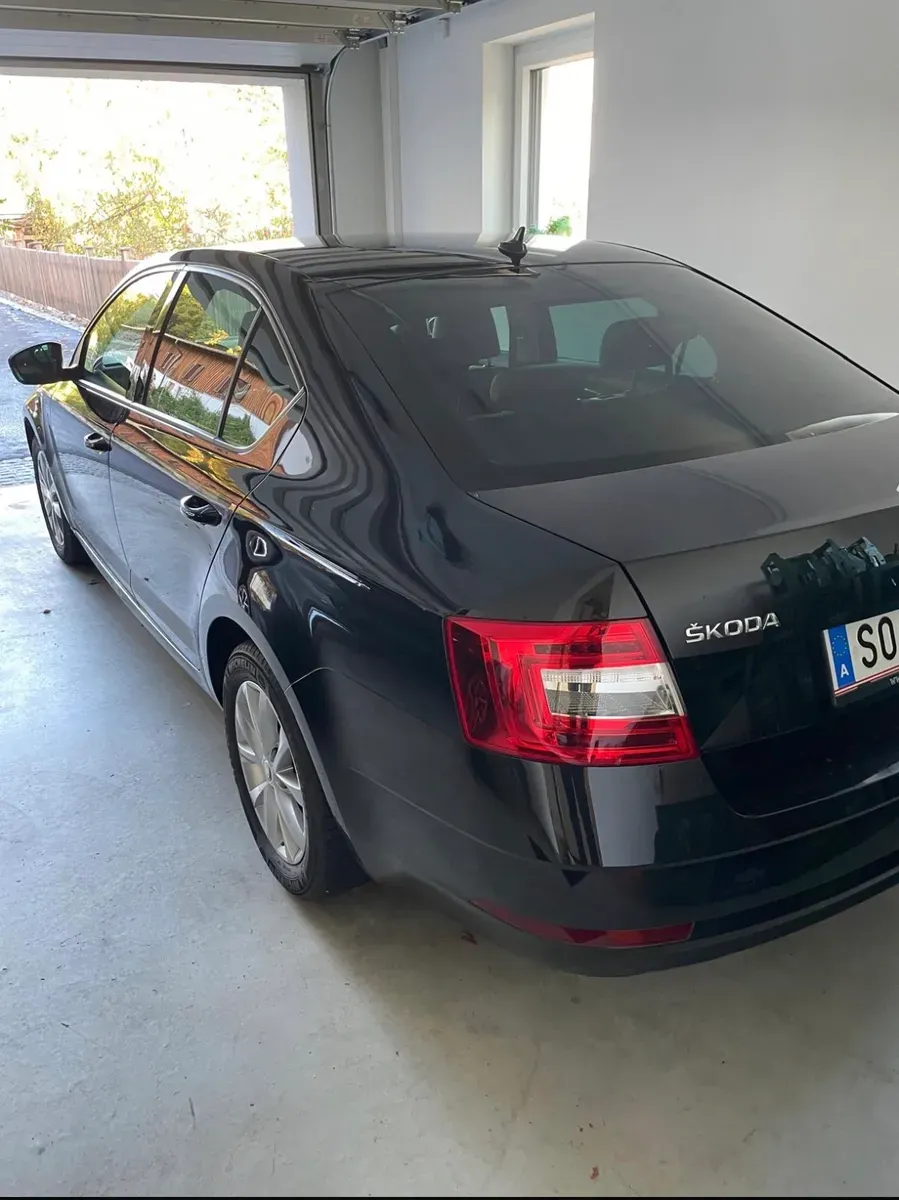 Skoda Octavia 2020 photo 2