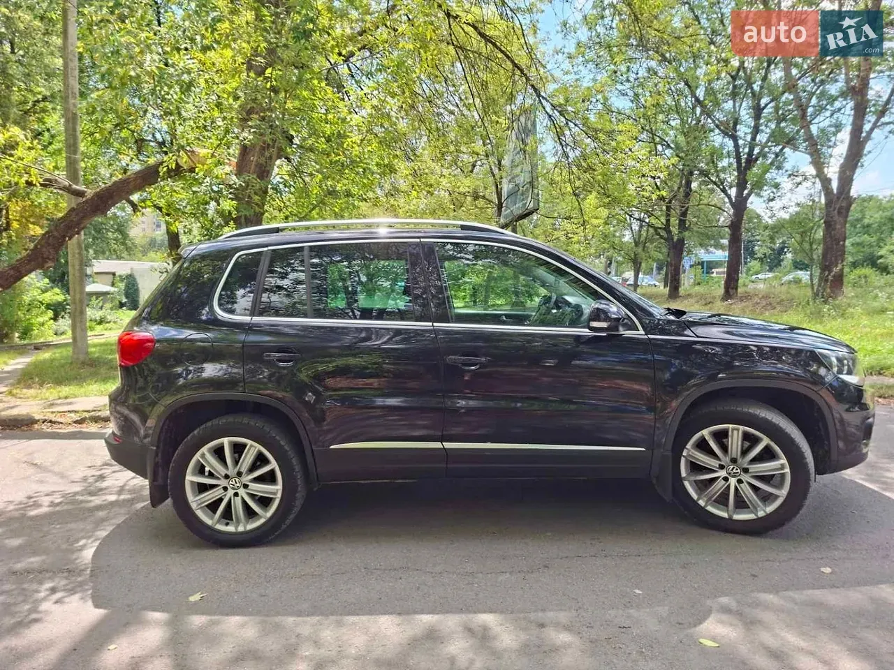 Volkswagen Tiguan 2011 photo 4