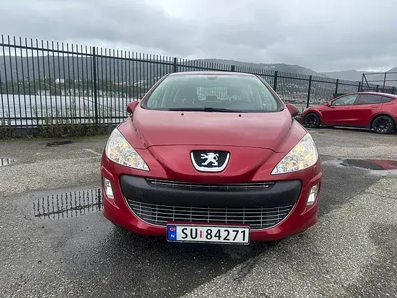 Peugeot 308 2010 photo 2