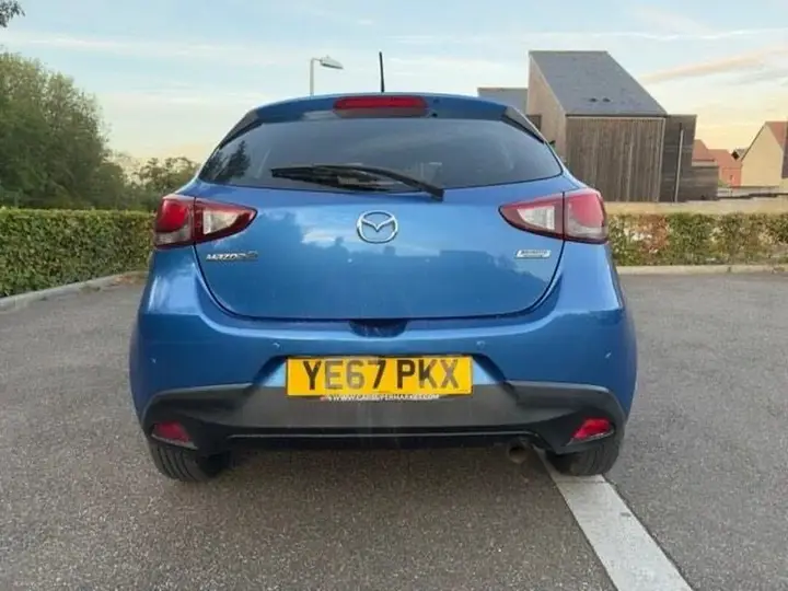 Mazda Mazda2 2017 photo 4