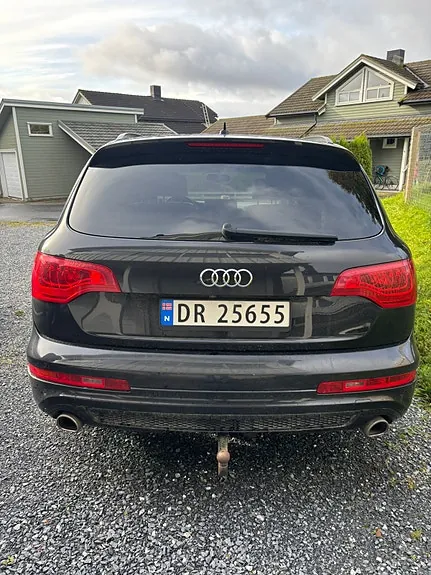 Audi Q7 2011 photo 4