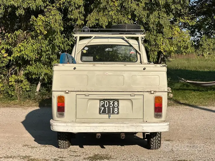 Volkswagen T2 1974 photo 2