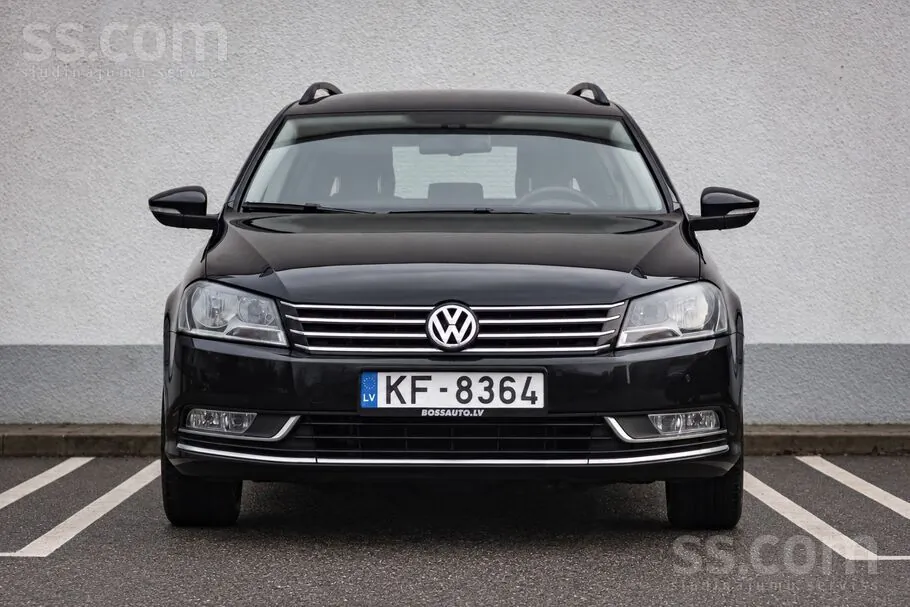 Volkswagen Passat 2011 photo 2