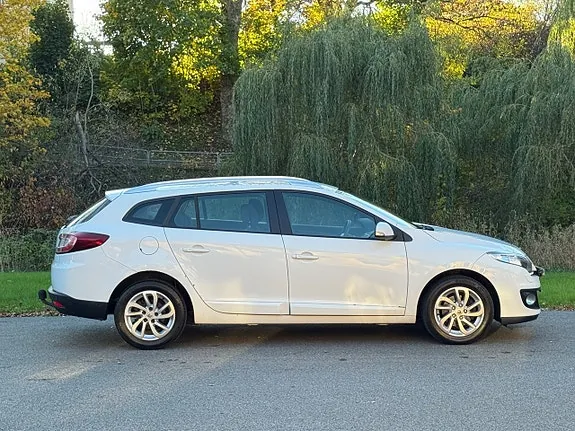 Renault Megane 2013 photo 3