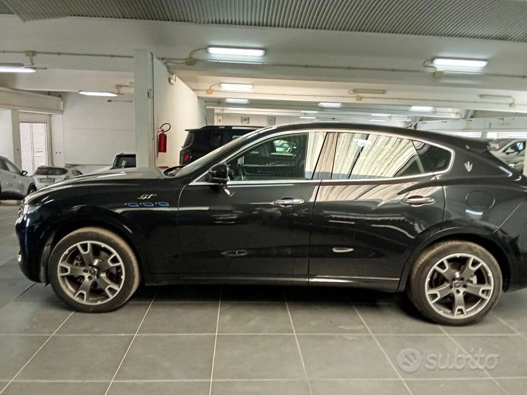 Maserati Levante 2022 photo 5