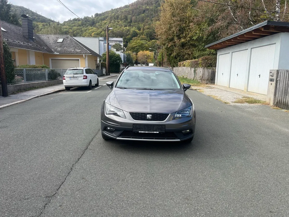 Seat Leon 2015 photo 3