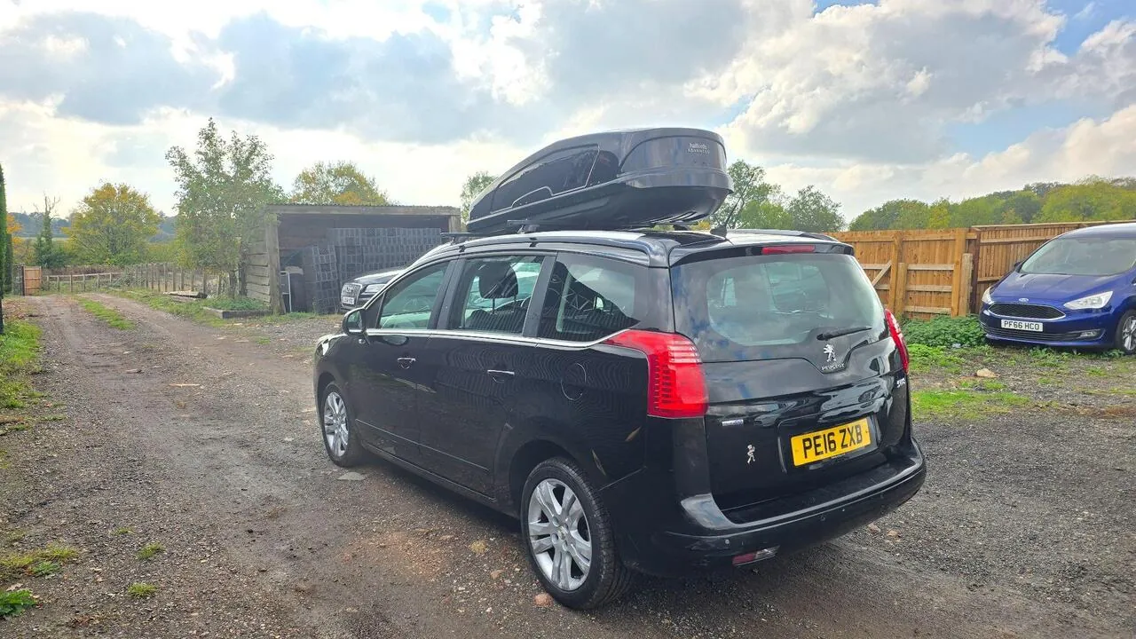 Peugeot 5008 2016 photo 5