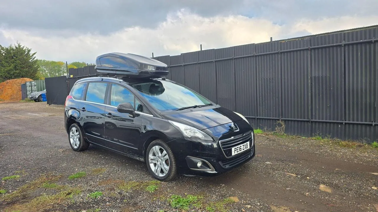 Peugeot 5008 2016 photo 2