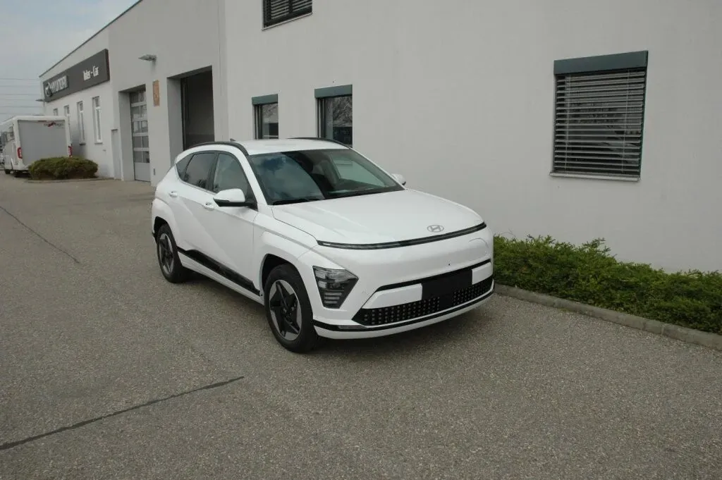 Hyundai Kona 2026 photo 3