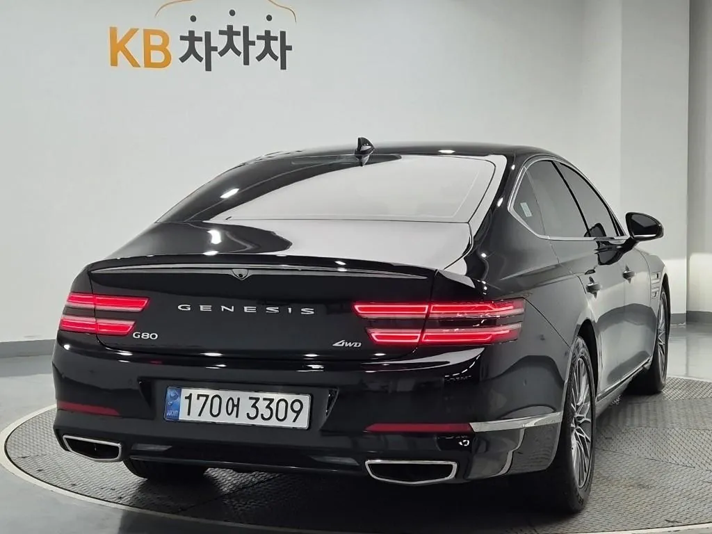 Genesis G80 2022 photo 3