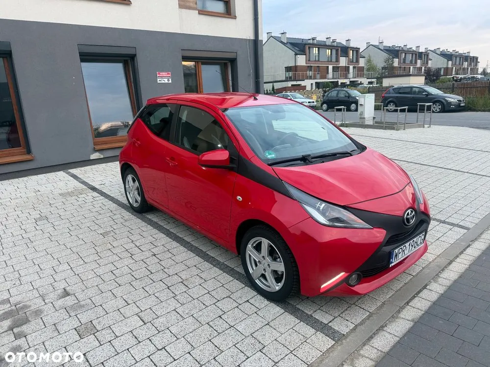 Toyota Aygo 2017 photo 2