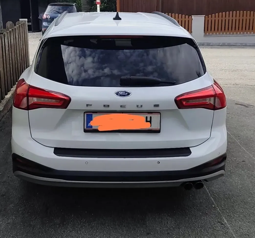 Ford Focus 2019 photo 3