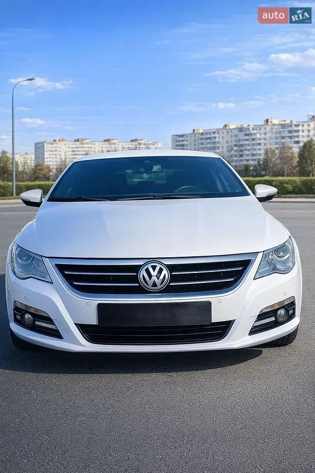 Volkswagen Cc / Passat Cc 2010 photo 2