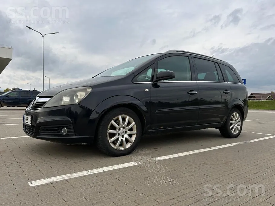 Opel Zafira 2007 photo 2