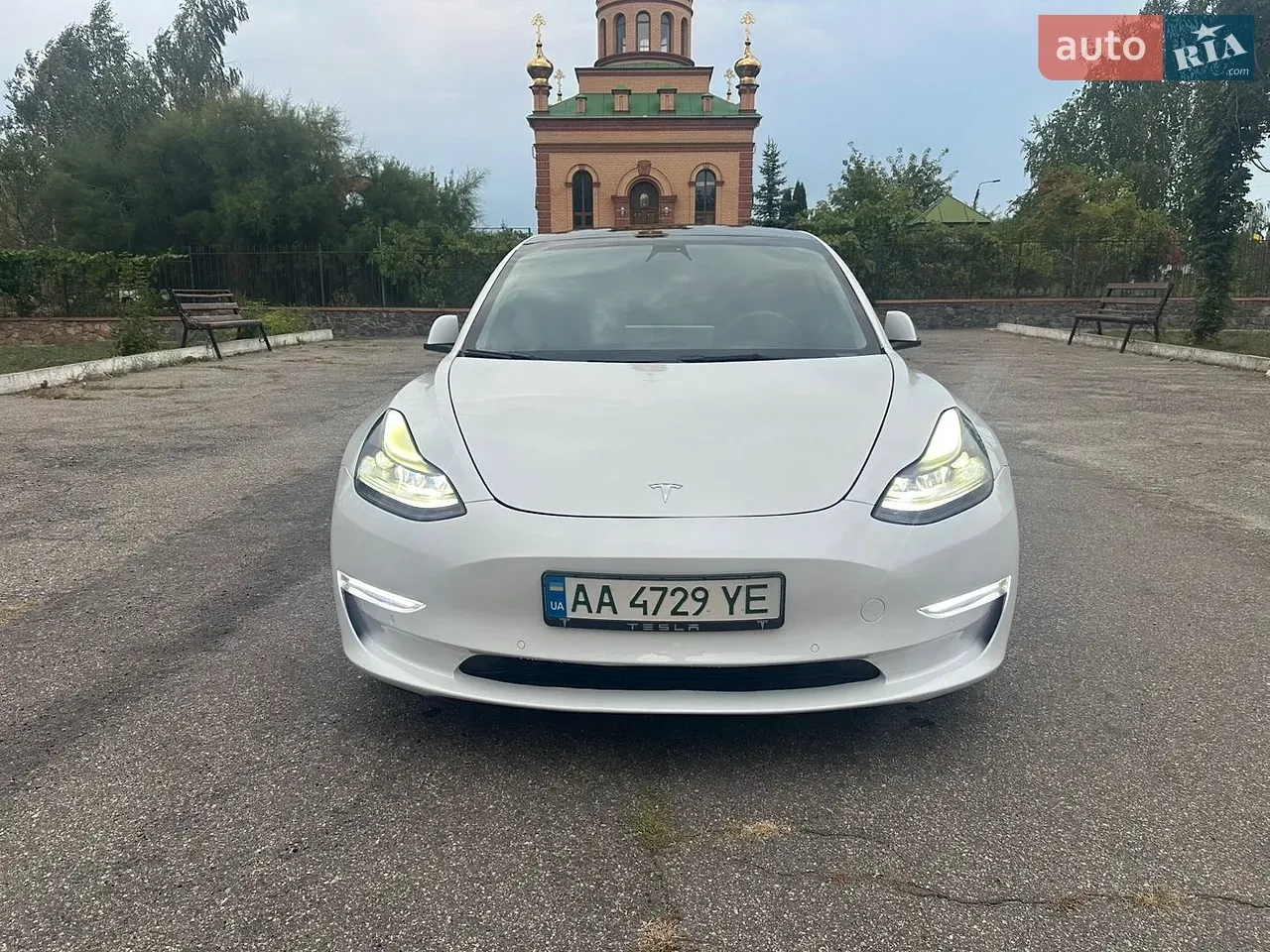 Tesla Model 3 2021 photo 2