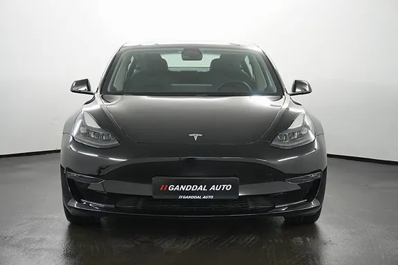 Tesla Model 3 2023 photo 3