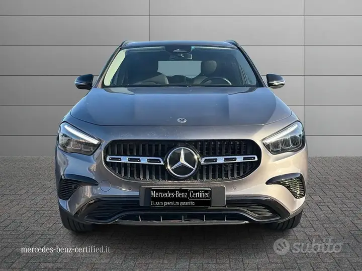 Mercedes-Benz Gla 2025 photo 3