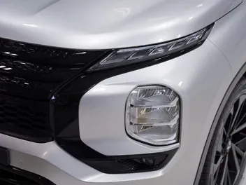 Mitsubishi Outlander 2023 photo 5