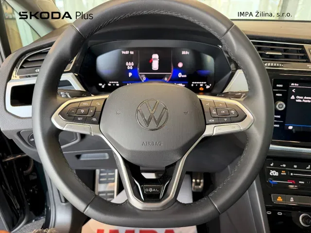 Volkswagen Touran 2025 photo 4