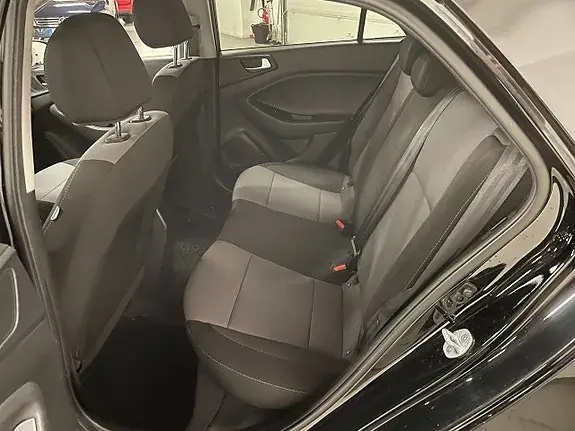 Hyundai I20 2016 photo 4