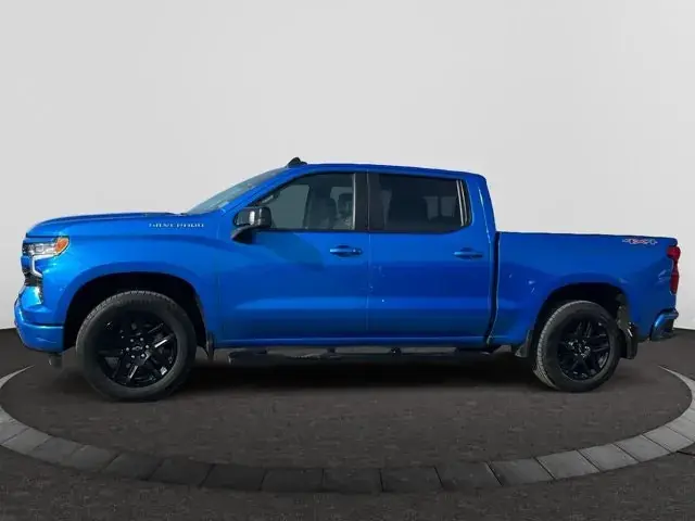 Chevrolet Silverado 1500 2025 photo 2