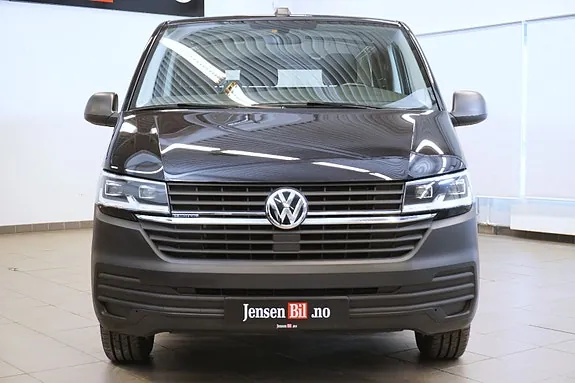 Volkswagen Transporter 2021 photo 2
