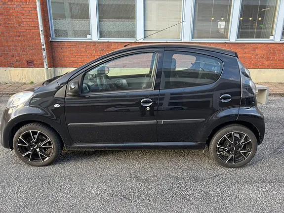 Citroen C1 2009 photo 2