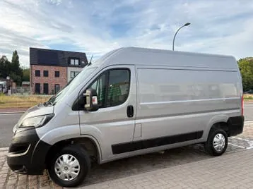 Peugeot Boxer 2022 photo 2