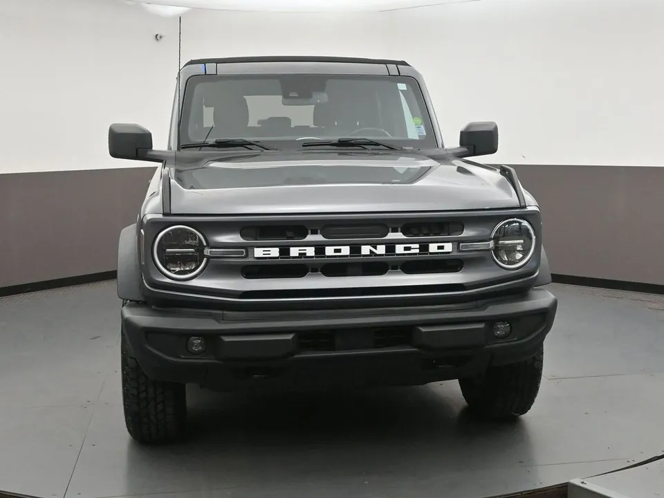 Ford Bronco 2024 photo 2