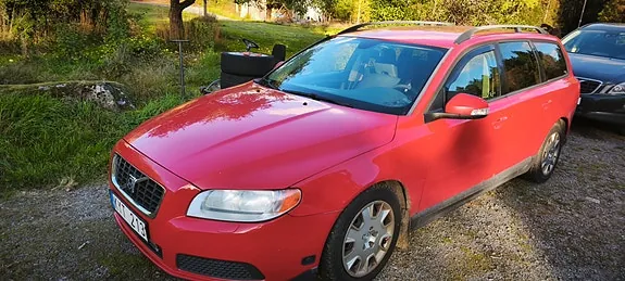 Volvo V70 2009 photo 2
