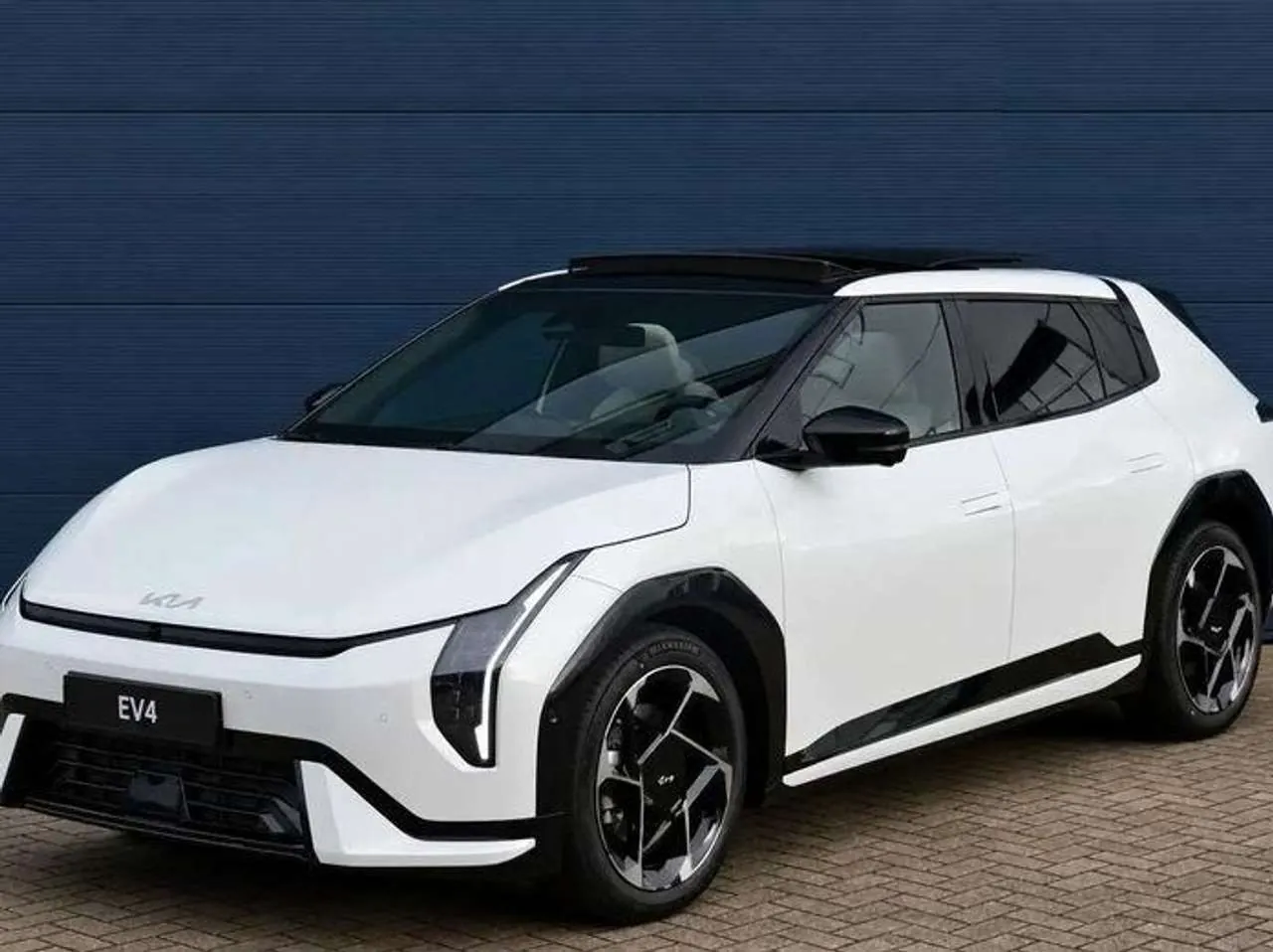 Kia Ev4