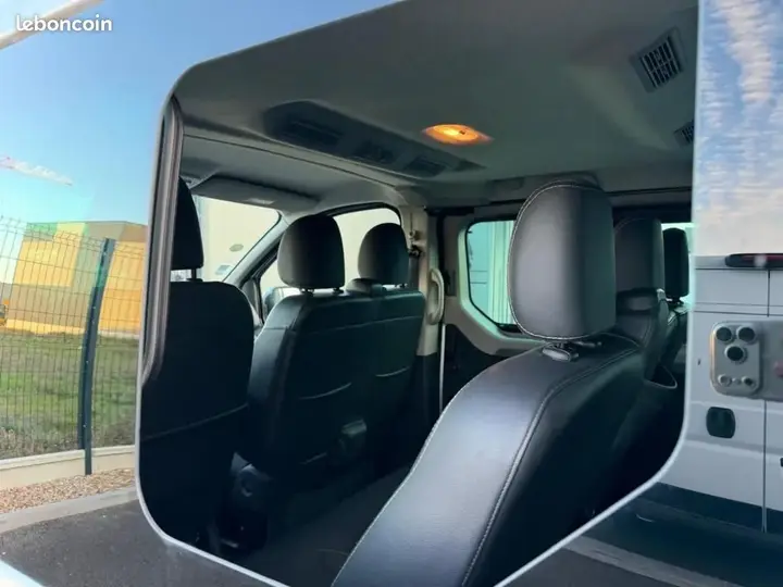 Renault Trafic 2018 photo 4
