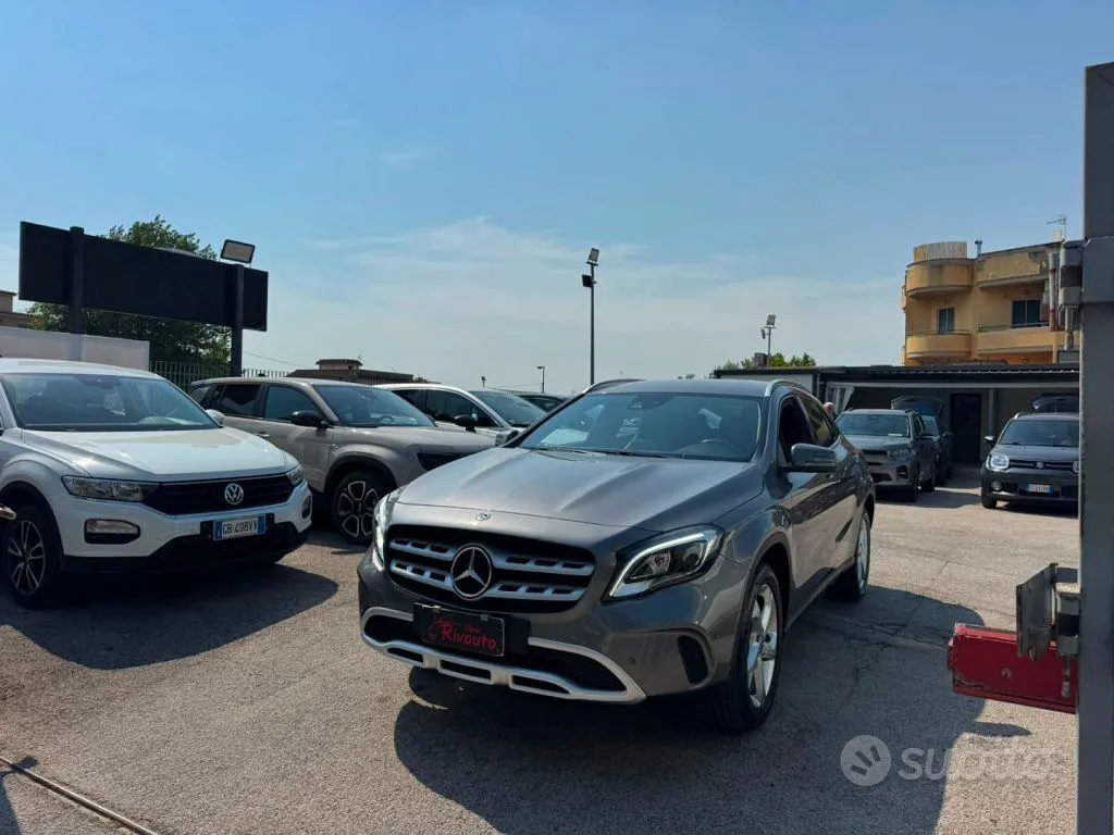 Mercedes-Benz Gla 200 D
