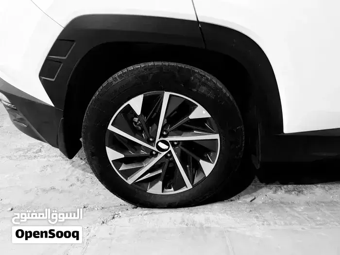 Hyundai Tucson 2024 photo 2