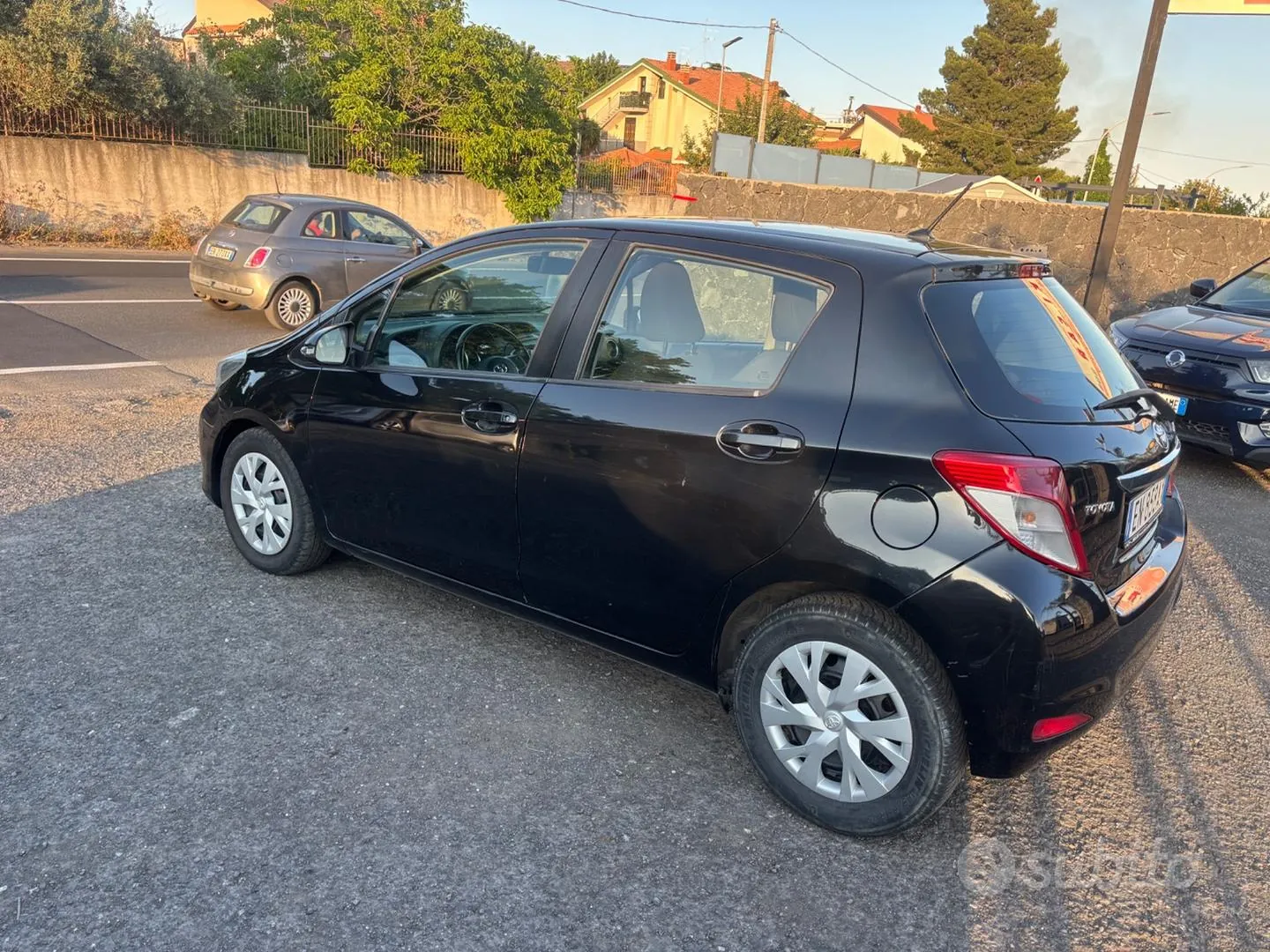 Toyota Yaris 2012 photo 5