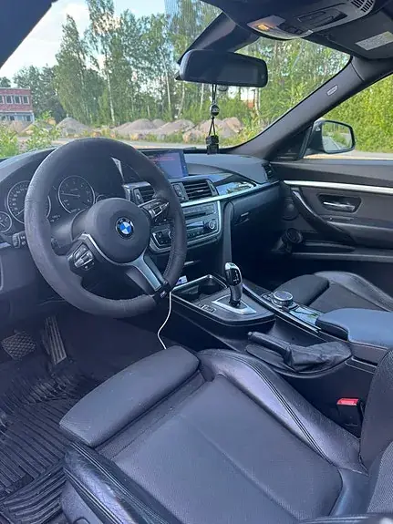 BMW 320D 2015 photo 2