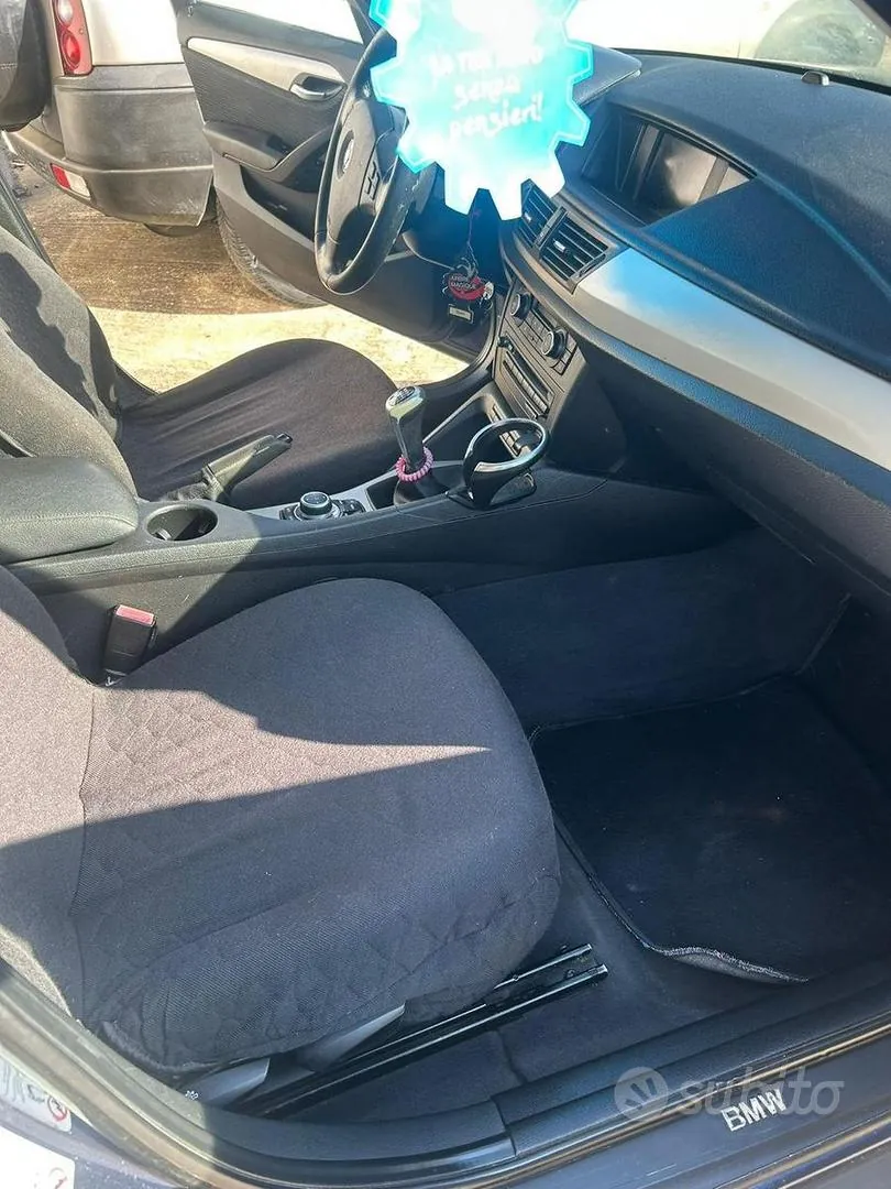 BMW X1 2011 photo 4