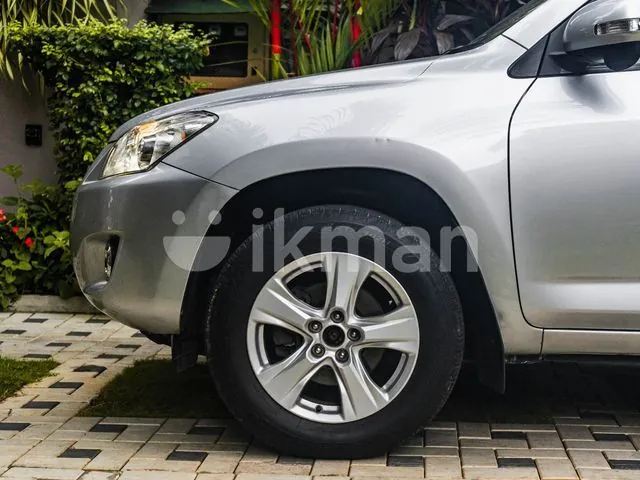 Toyota Rav4 2015 photo 5