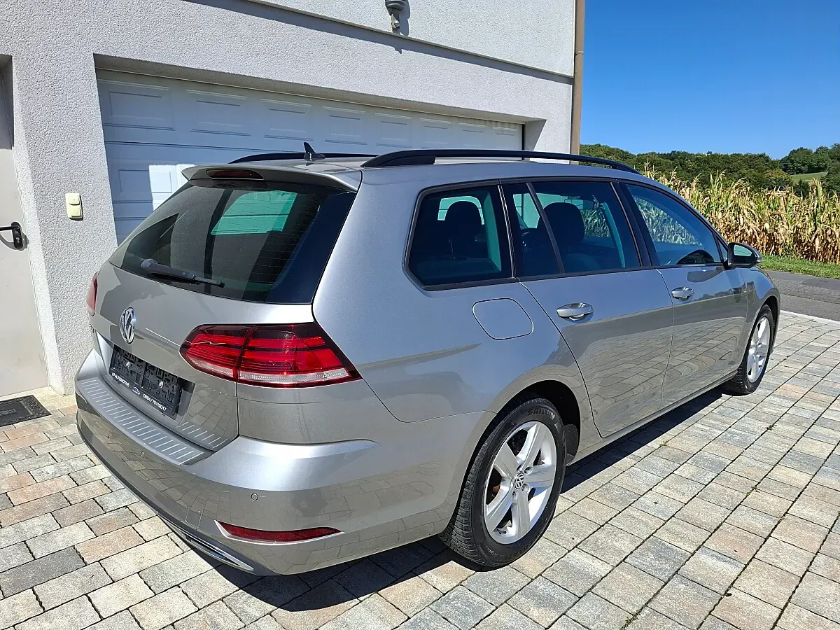 Volkswagen Golf 2018 photo 3