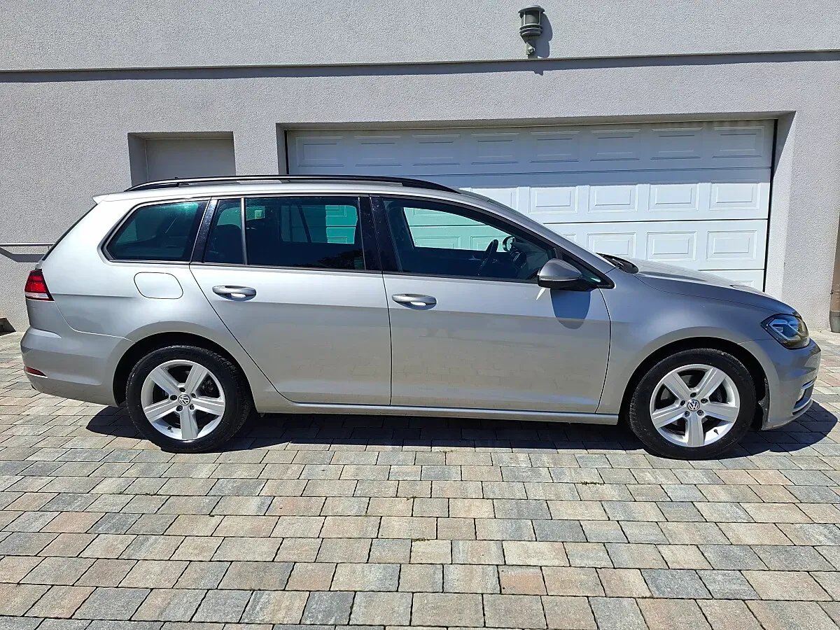 Volkswagen Golf 2018 photo 2