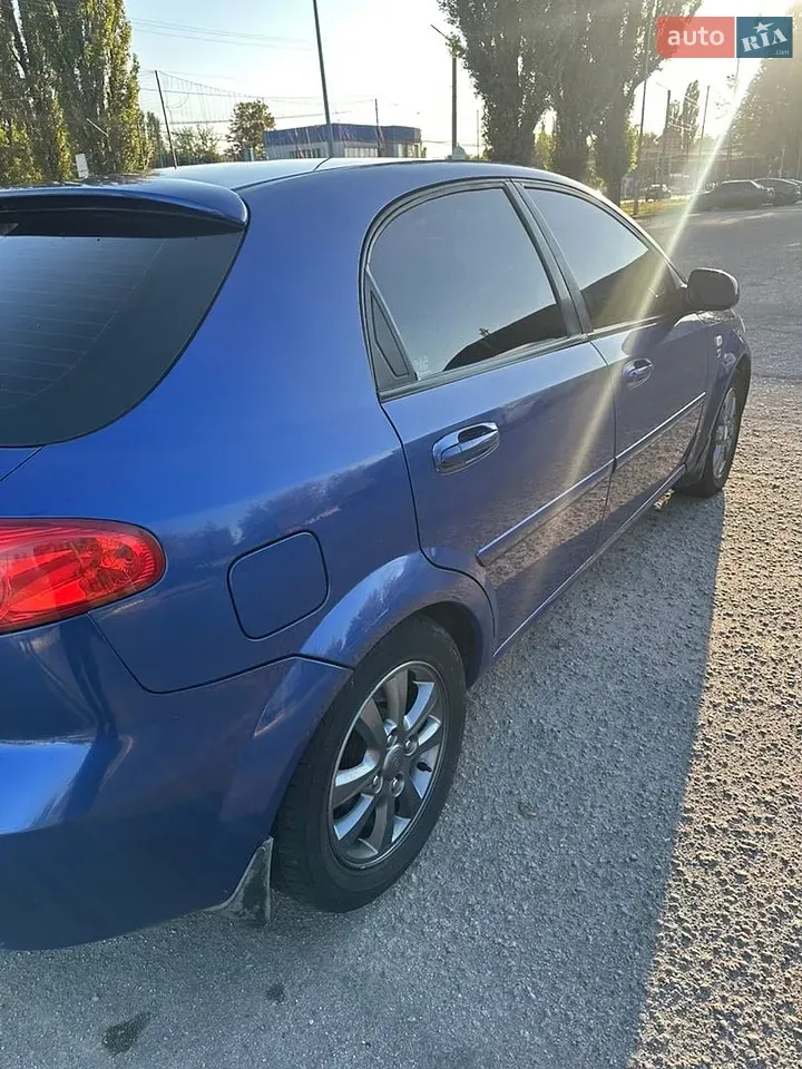 Chevrolet Lacetti 2005 photo 3