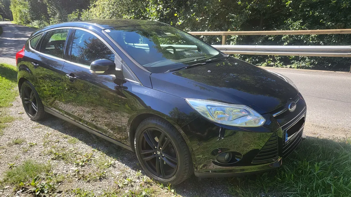 Ford Focus 2014 photo 3