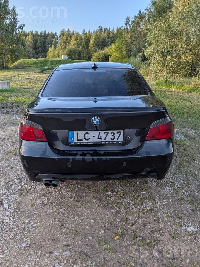 BMW 530D 2004 photo 4