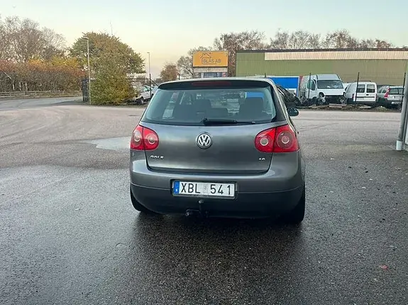 Volkswagen Golf 5 2005 photo 3