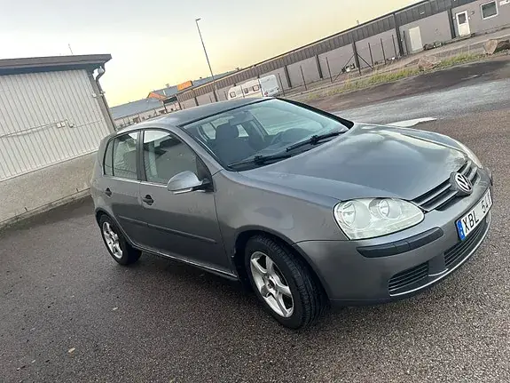 Volkswagen Golf 5 2005 photo 2