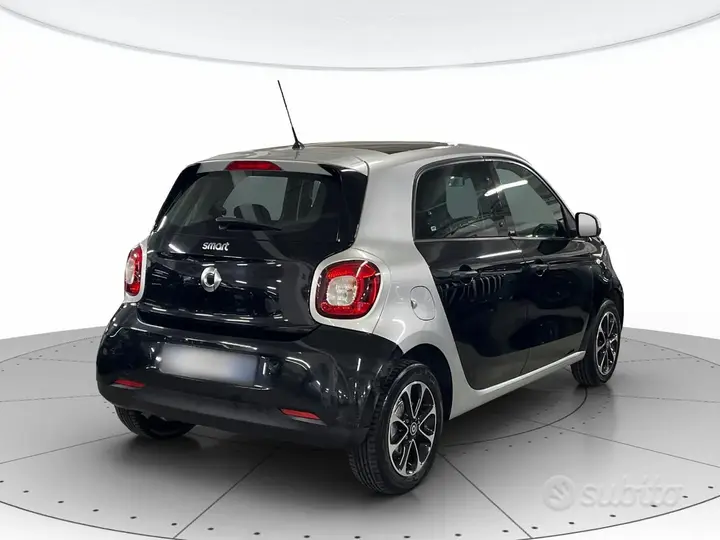 Smart Forfour 2016 photo 3