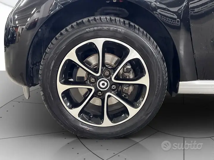 Smart Forfour 2016 photo 5