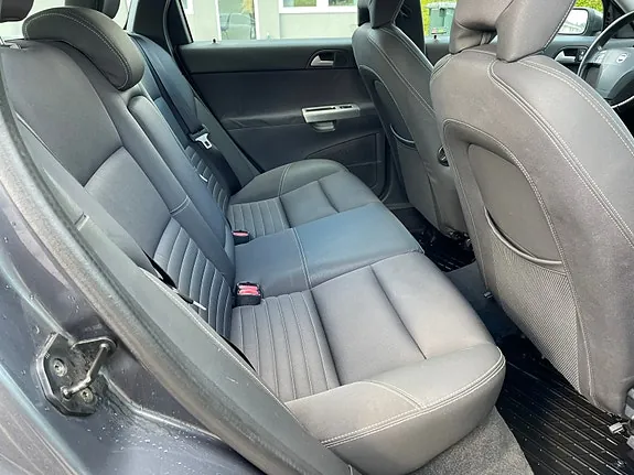 Volvo V50 2005 photo 2